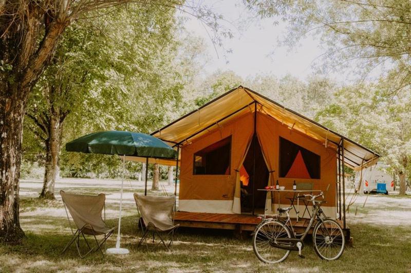 Camping Onlycamp Les Deux Rives 라니옹 외부 사진